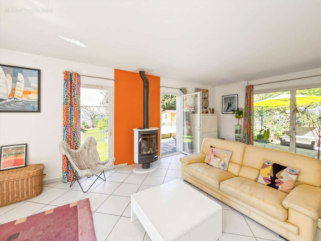 Maison à MARGENCY