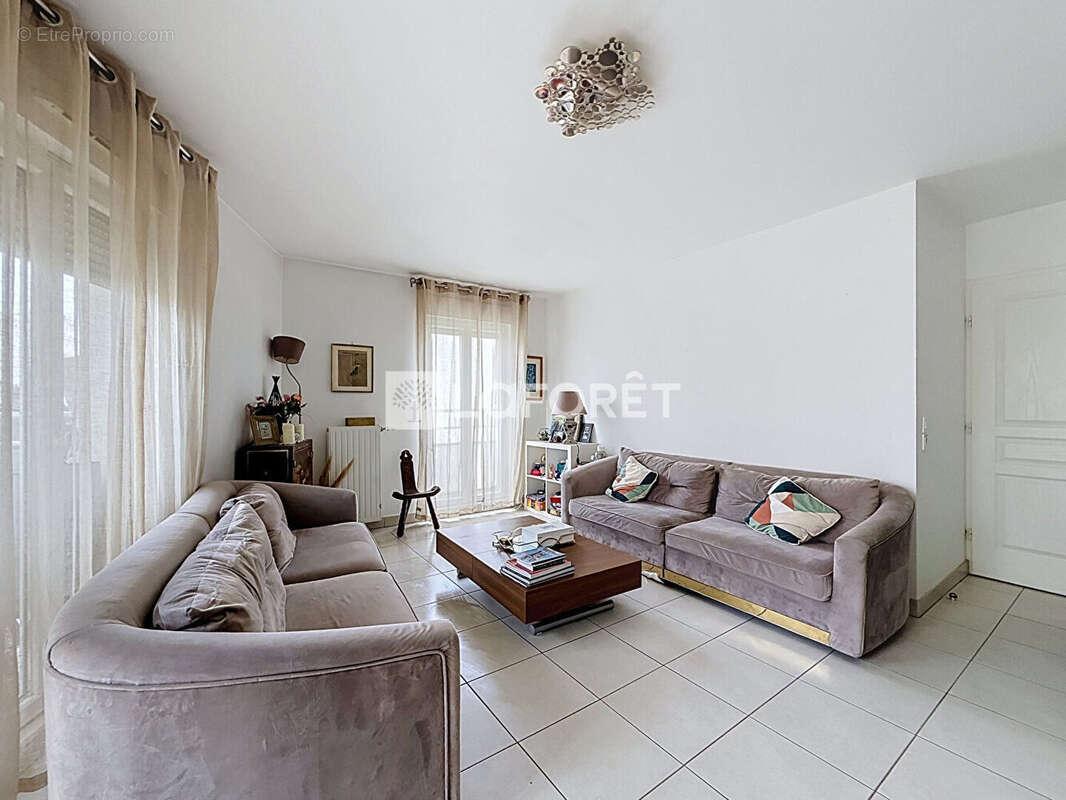 Appartement à CHATENAY-MALABRY