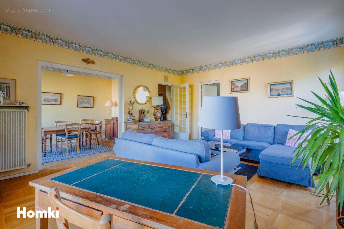 Appartement à LYON-5E