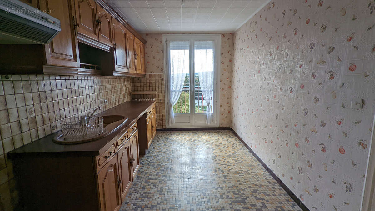 Appartement à CHENOVE