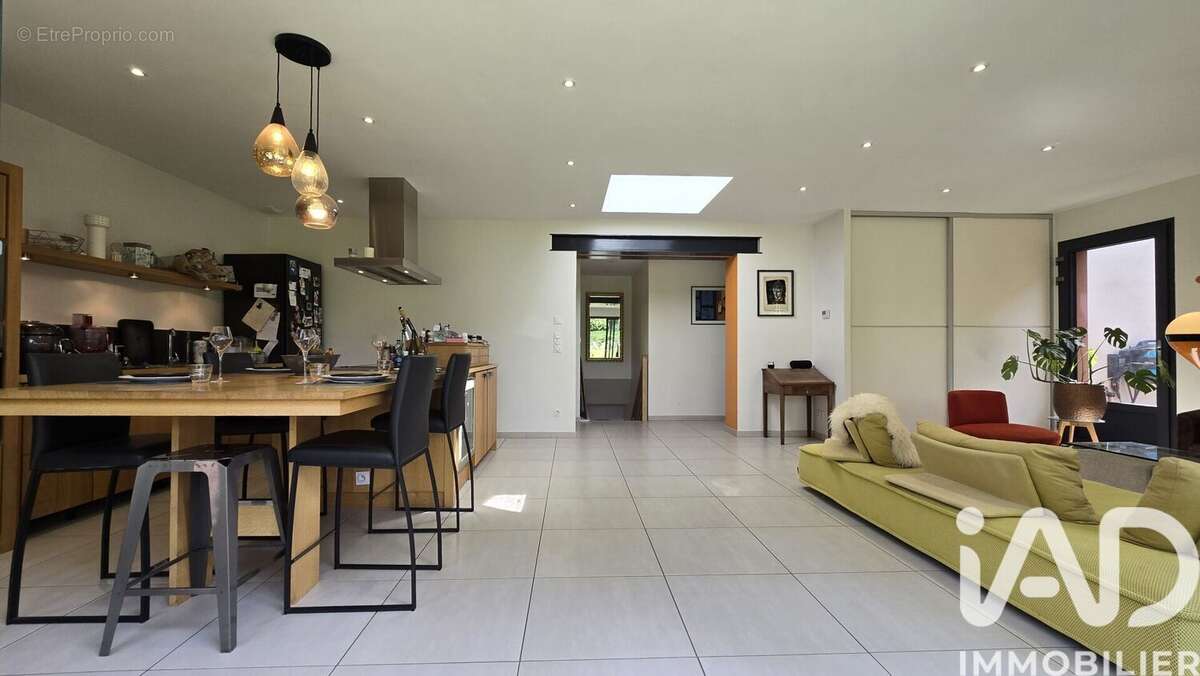 Maison 119 m² à La Ferte-Bernard  - photo 4