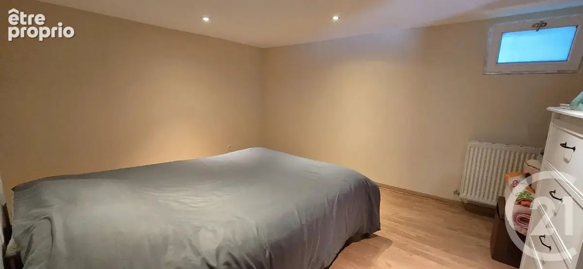 Maison 5 pièces 142 m² à vendre à Ecuisses (71210) - photo 11