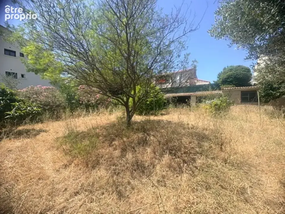Terrain 80 m² · à La Ciotat · 80 m² · 310 000 €