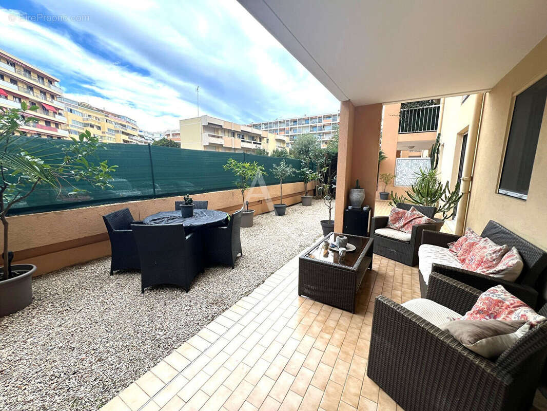 Appartement à CAGNES-SUR-MER
