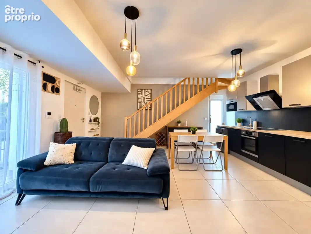 Appartement Duplex Esprit Maison de Ville 85 m2  Montpellier Centre - photo 4