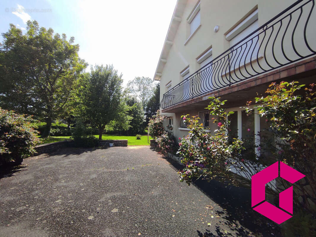 Maison à YSSINGEAUX