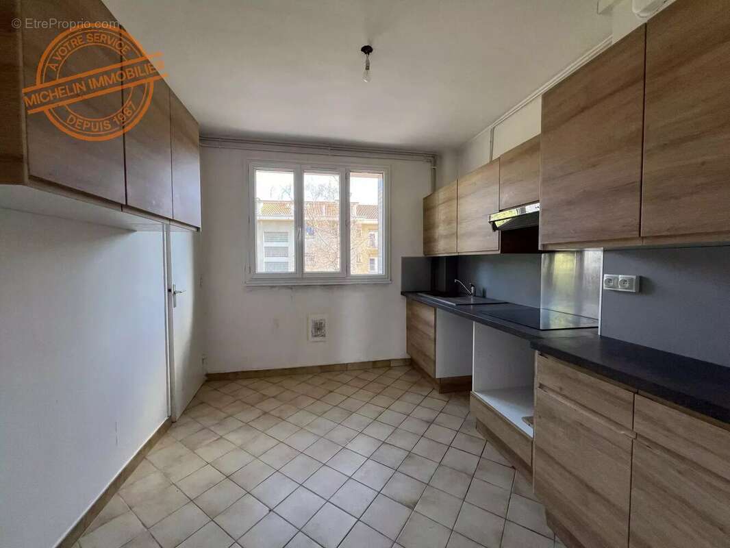 Appartement à LYON-5E
