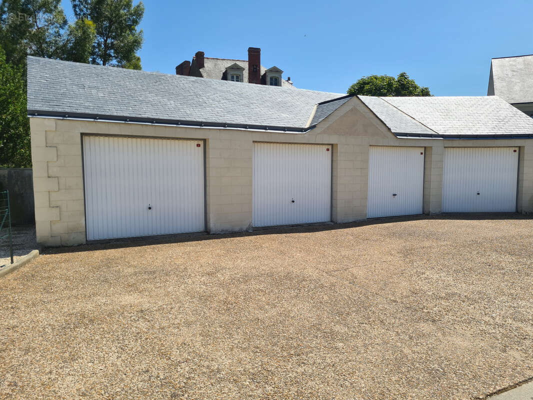 Spécial investisseurs - Immeuble de rapport en bord de Loire - photo 3