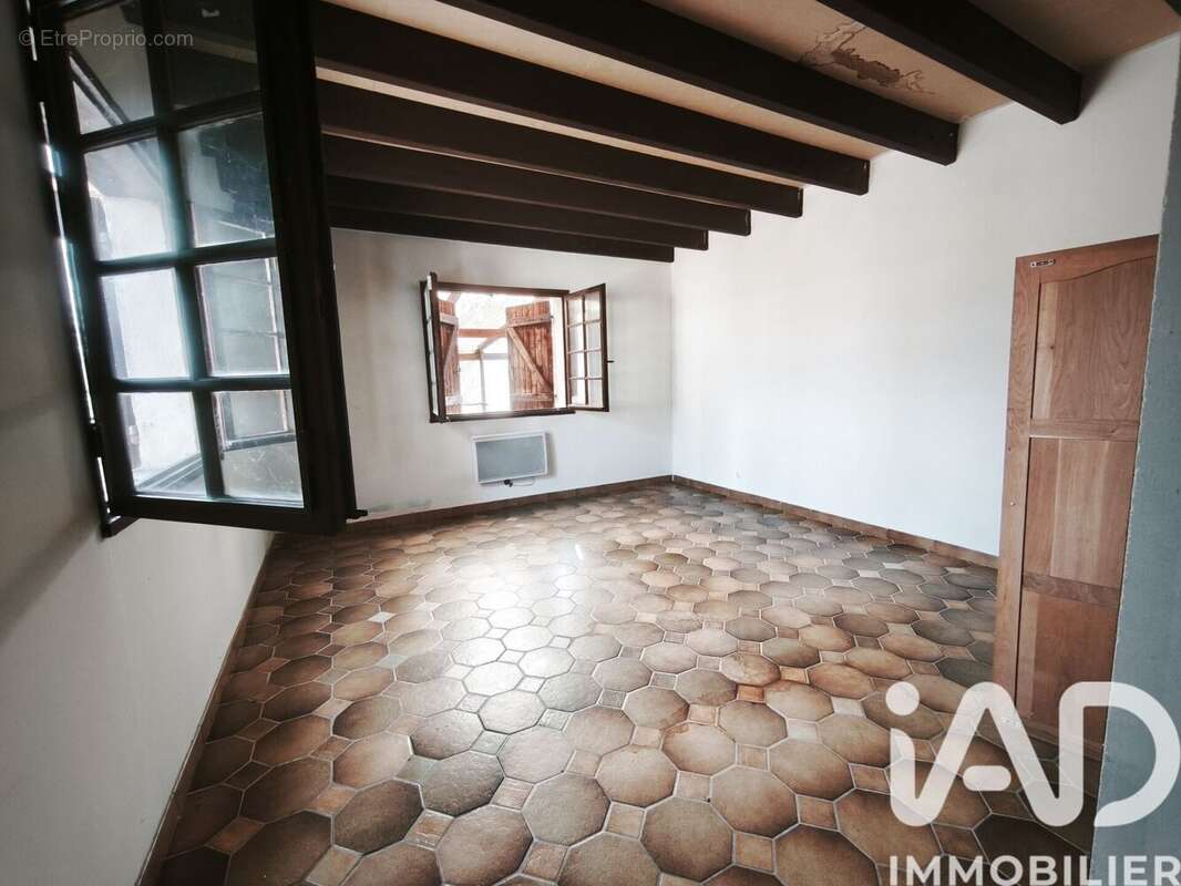 Photo 5 - Maison à LES PEINTURES