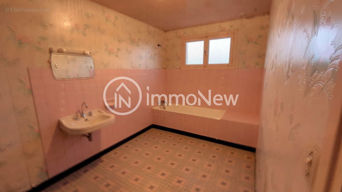 Maison de 114m2 sur un terrain de 4410m2 sans vis-à-vis. - photo 8