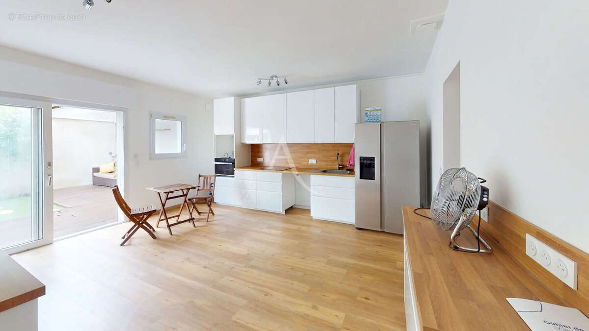 Orléans - Dunois Maison 4 Pièces 93m² - photo 5