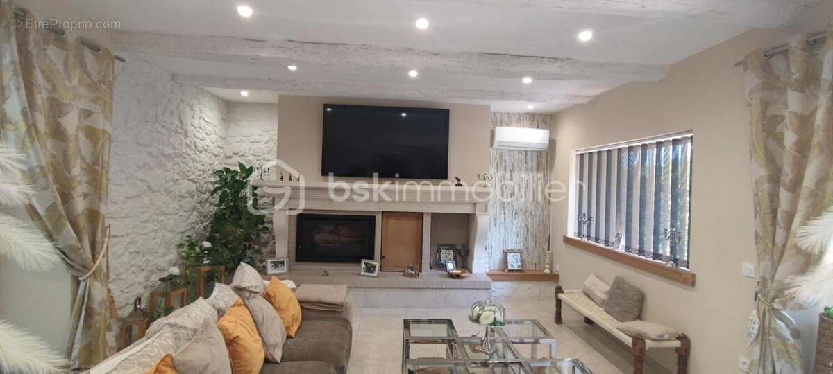 Maison à DRAGUIGNAN