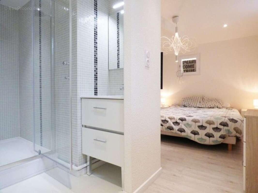 Local à usage mixte PRO/ Hébergement type loft de 94 m² Saint-Alyre CLERMONT FERRAND (63) - photo 6