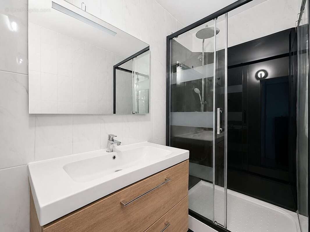 Appartement à CHENNEVIERES-SUR-MARNE