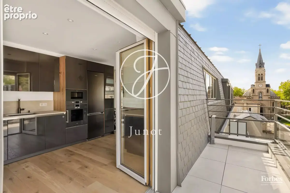 Photo Appartement à Le Vesinet au prix de 1 638 000€