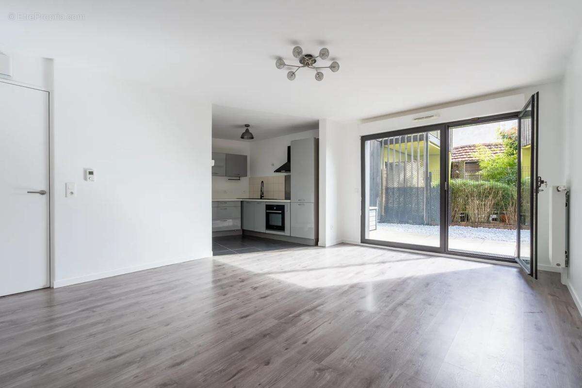 Appartement à MONTREUIL