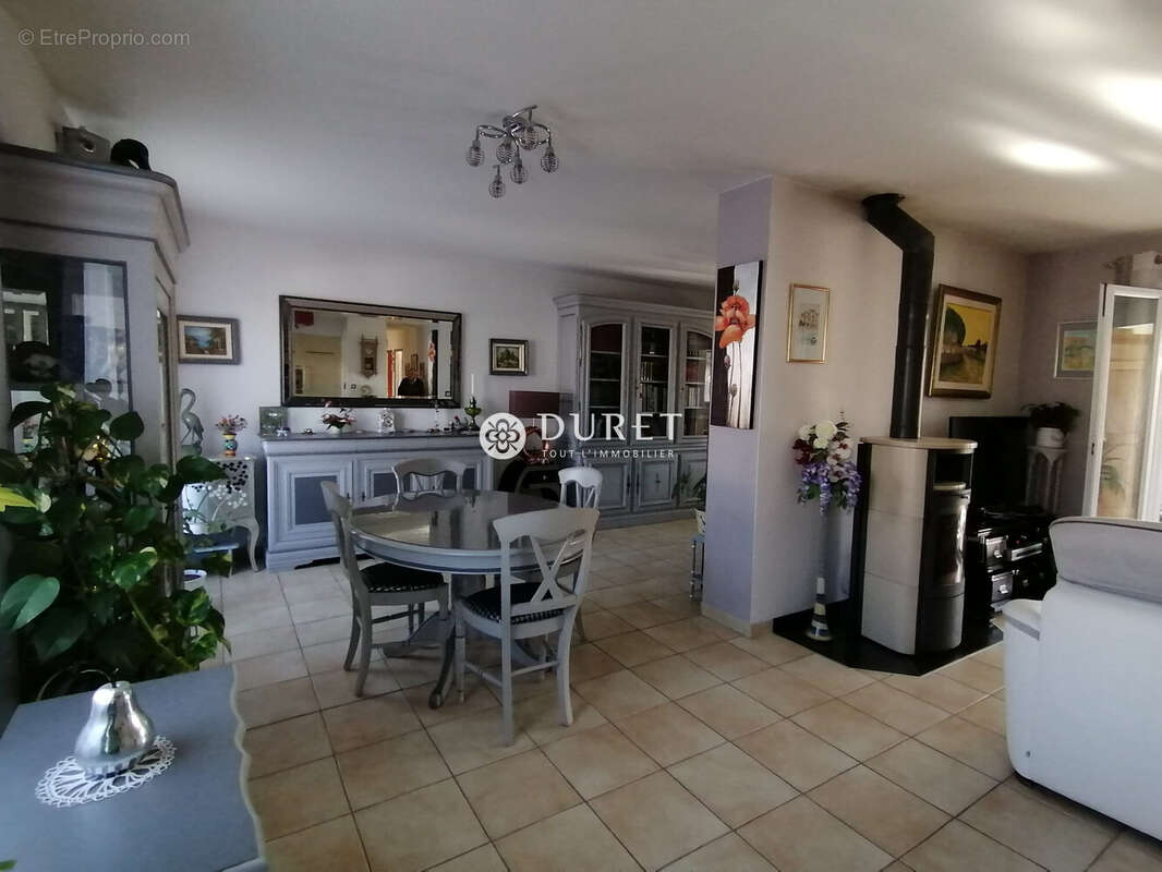 Maison à GIVRAND
