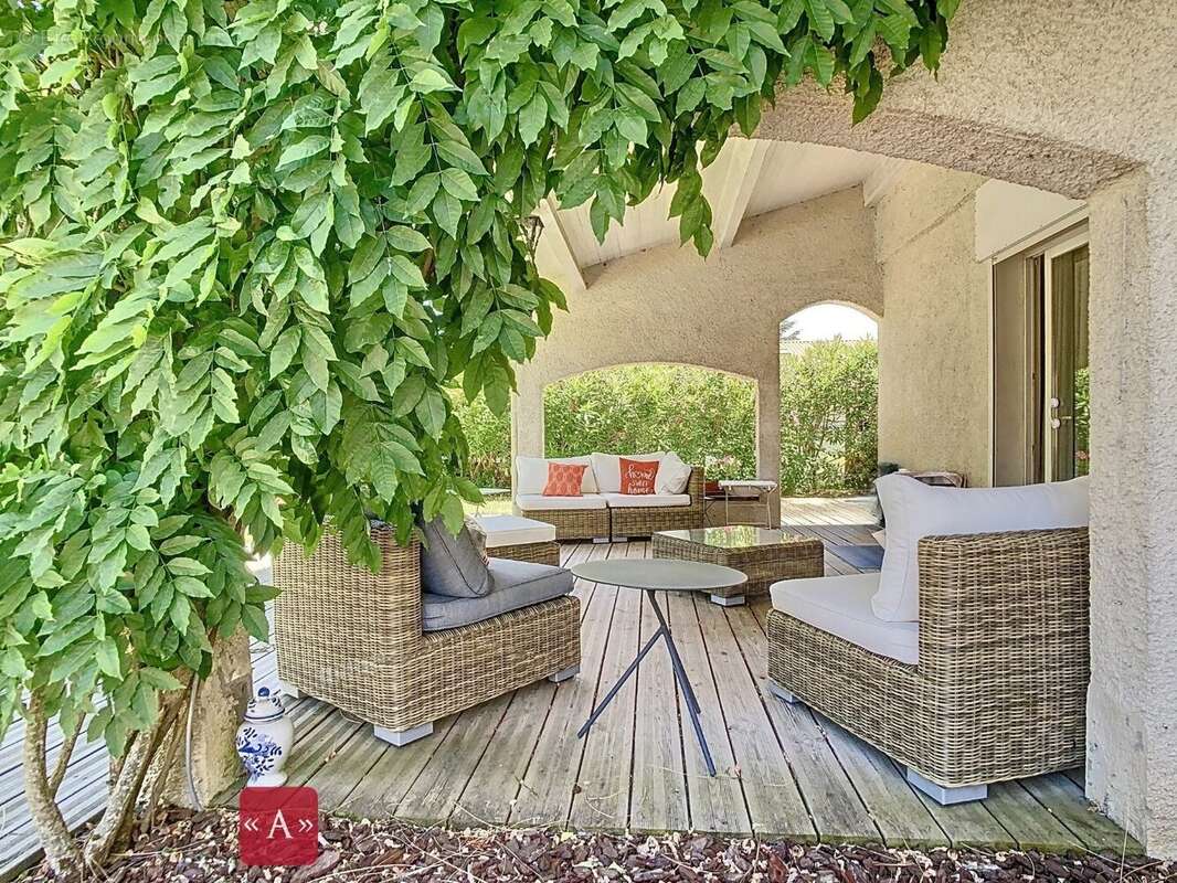 Maison à BUZET-SUR-TARN