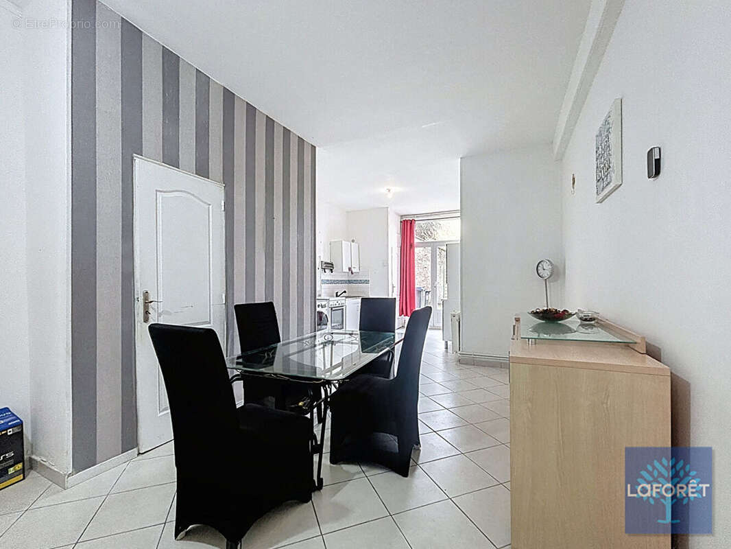 Appartement à RAISMES
