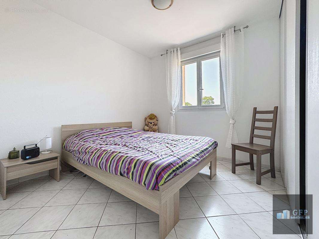 Maison à LA LONDE-LES-MAURES