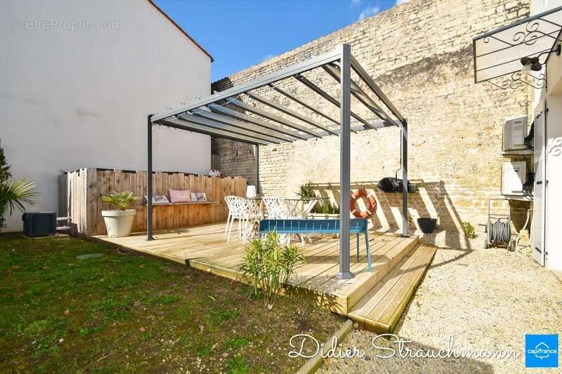 Maison à AIGREFEUILLE-D'AUNIS