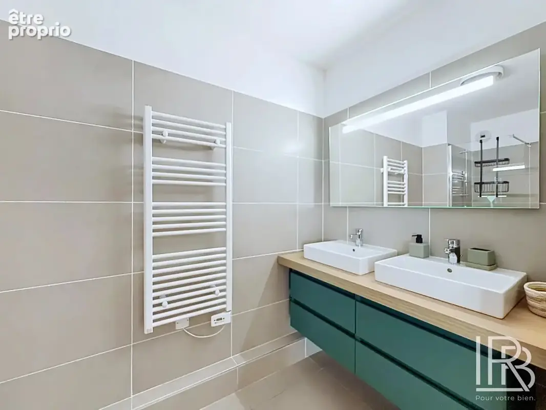 T3 la porte bleue – marseille  un appartement suspendu au-dessus de la mer - photo 10