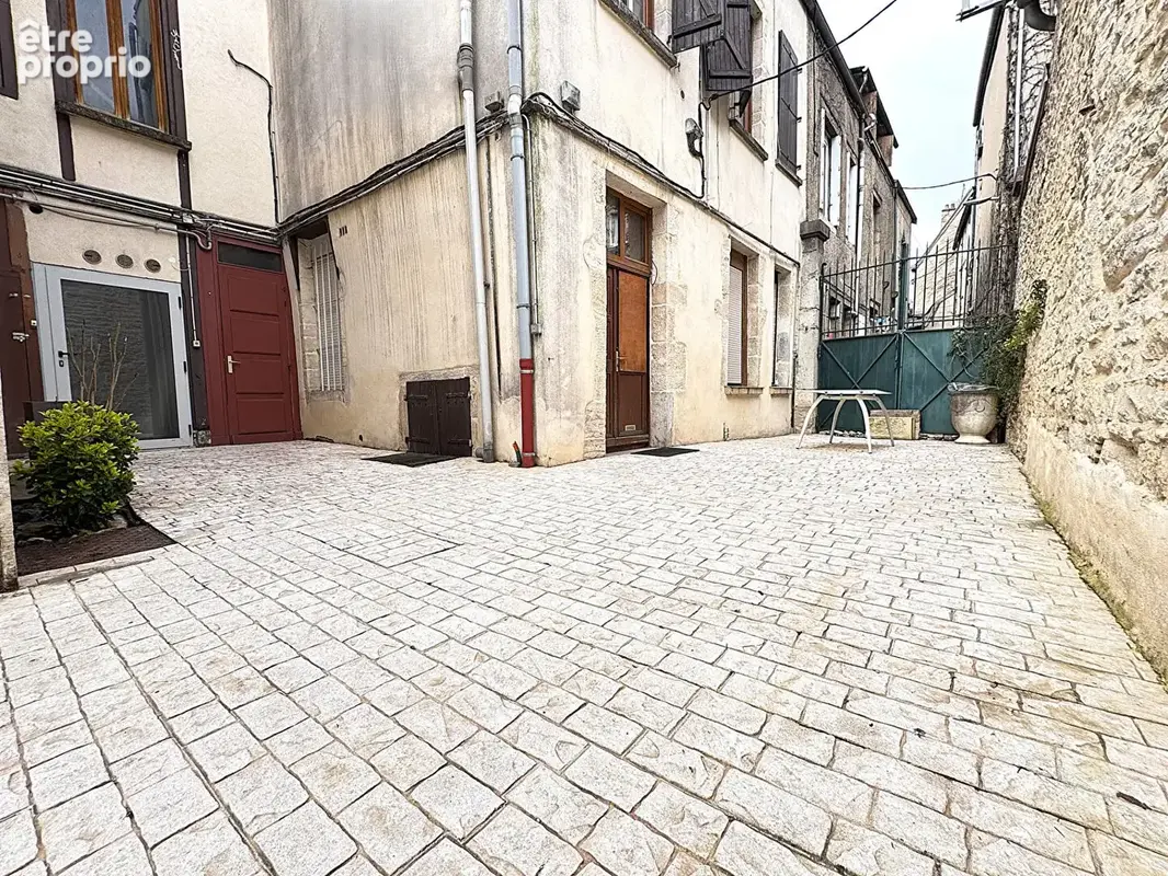 Dijon centre ? t3 duplex entièrement rénové au calme - photo 9
