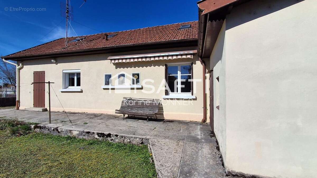 Photo 2 - Maison à CHAMPAGNOLE