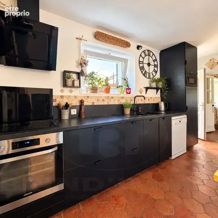 Maison 5 pièces 163 m² à vendre à Chalo-Saint-Mars (91780) - photo 11