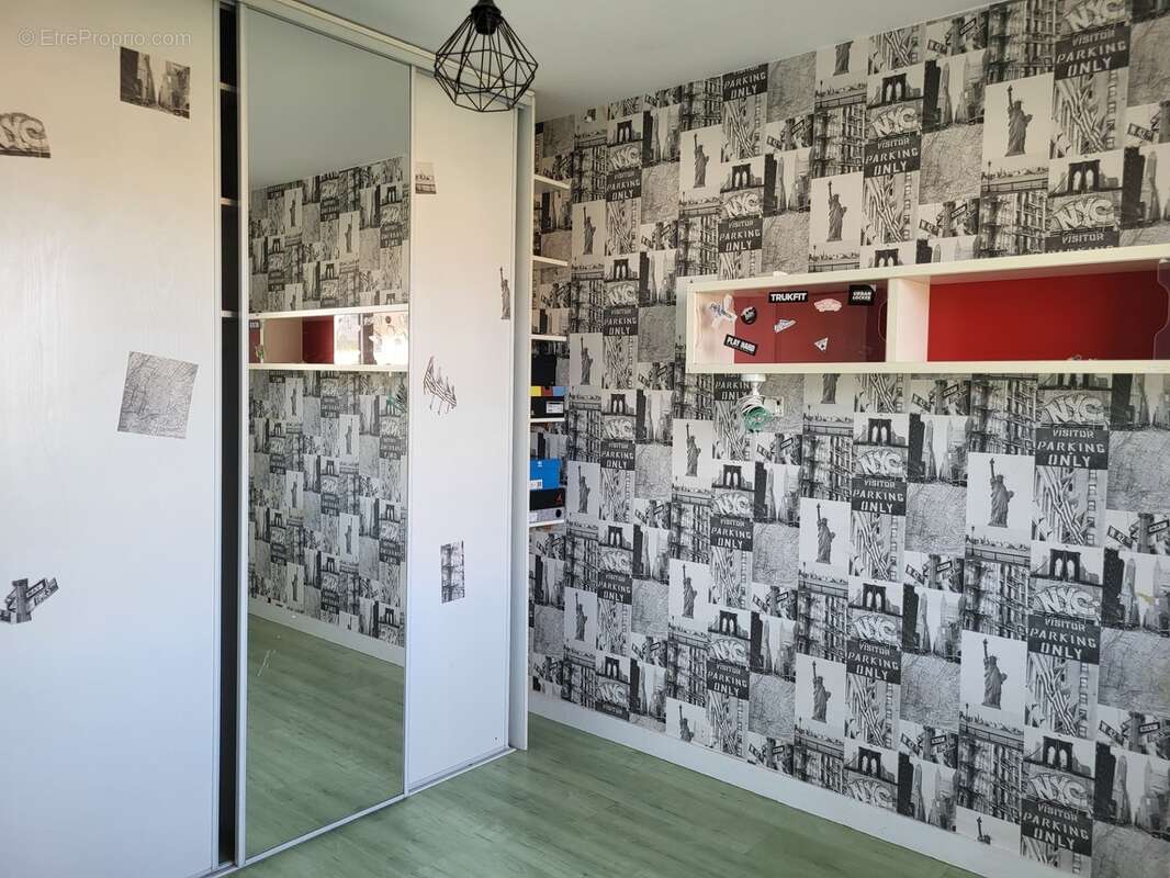 Maison à vendre 6 pièces AIRVAULT (79) Terrain 984 m² - photo 9
