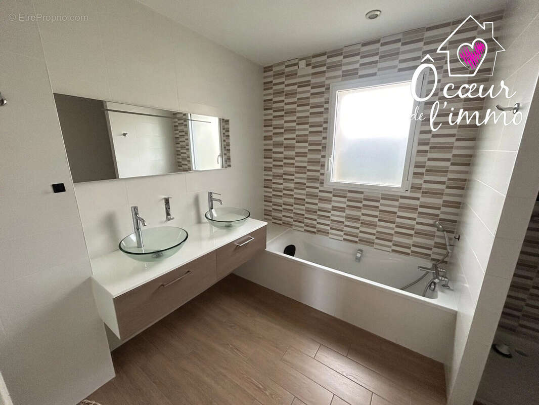 Maison 150 m² à Cholet  - photo 9