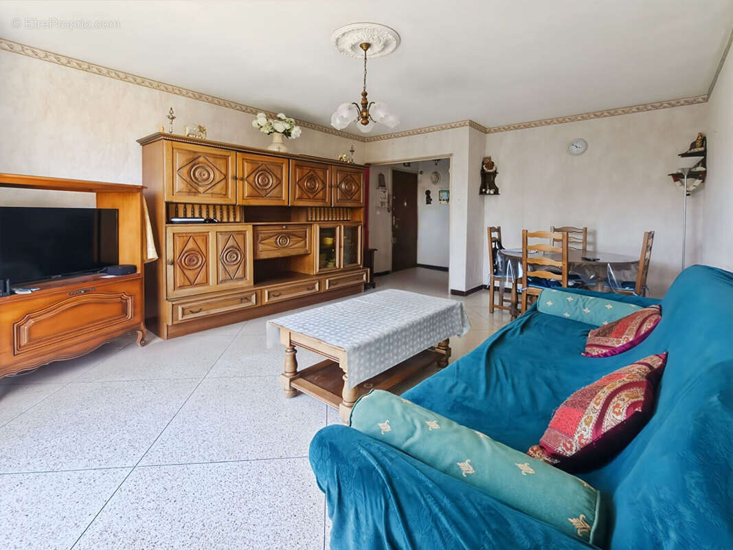 Appartement 63m² à marignane - photo 10