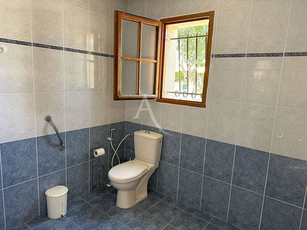 Rochefort - opportunité rare pour profession libérale ou projet d'habitation - photo 6
