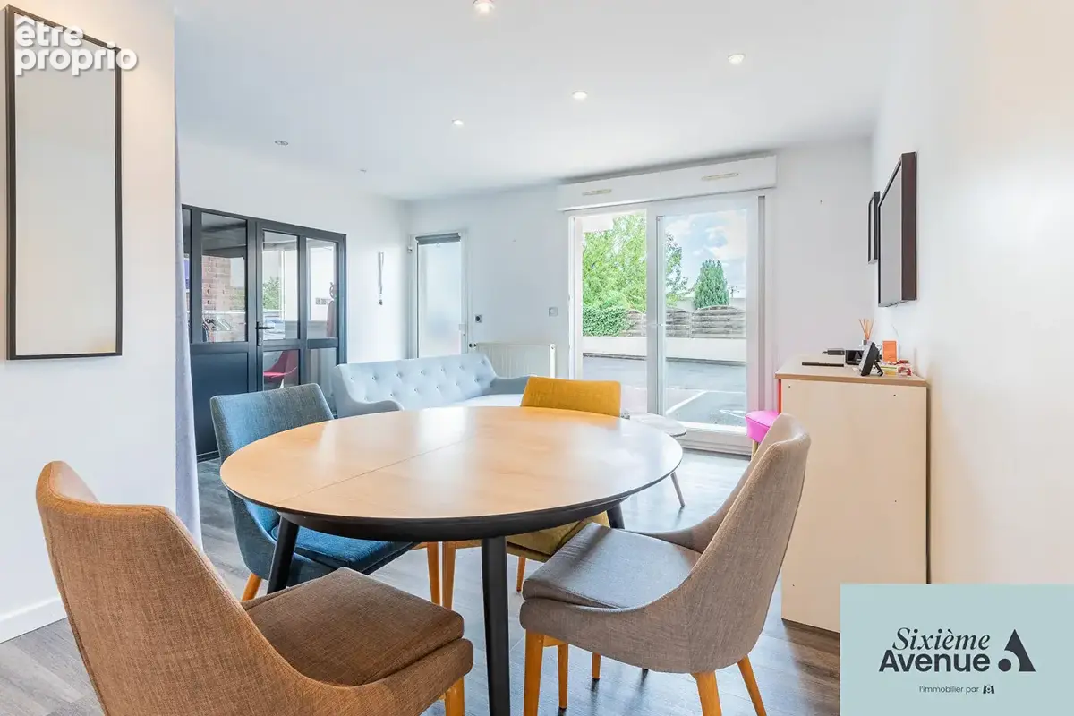 46M² centre ville - vendu meublé-parking-borne VE-aucun travaux - photo 10