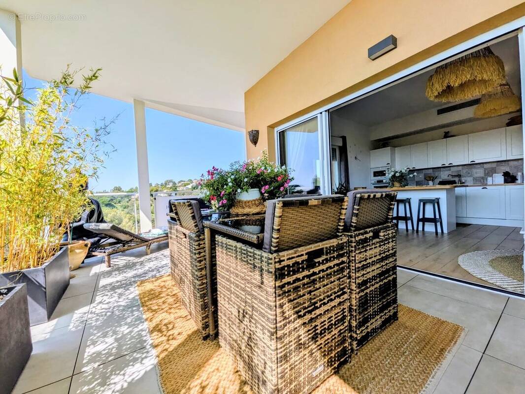 Appartement à VILLENEUVE-LOUBET