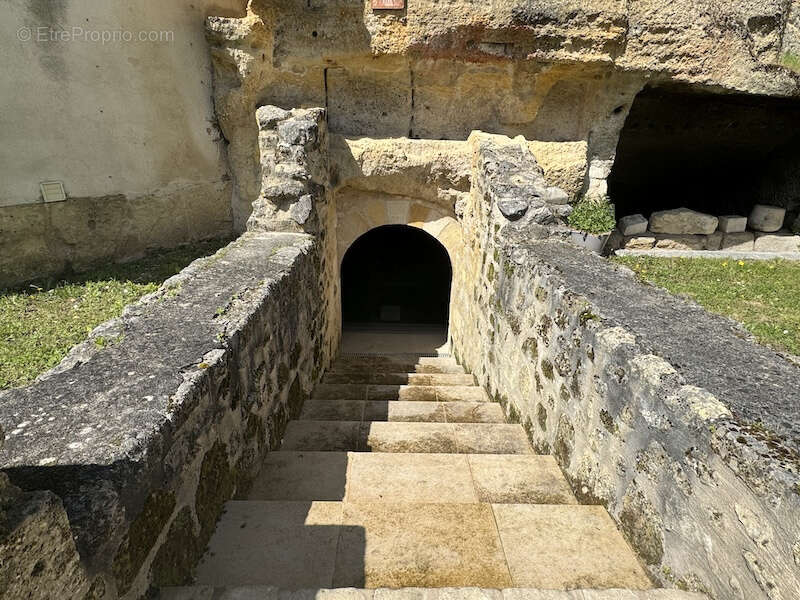 Maison à SAINT-EMILION