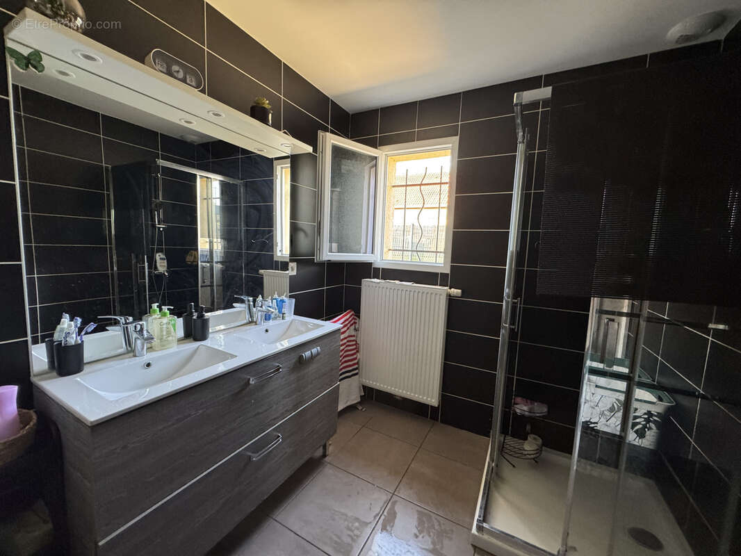 Maison à MONTCEAU-LES-MINES