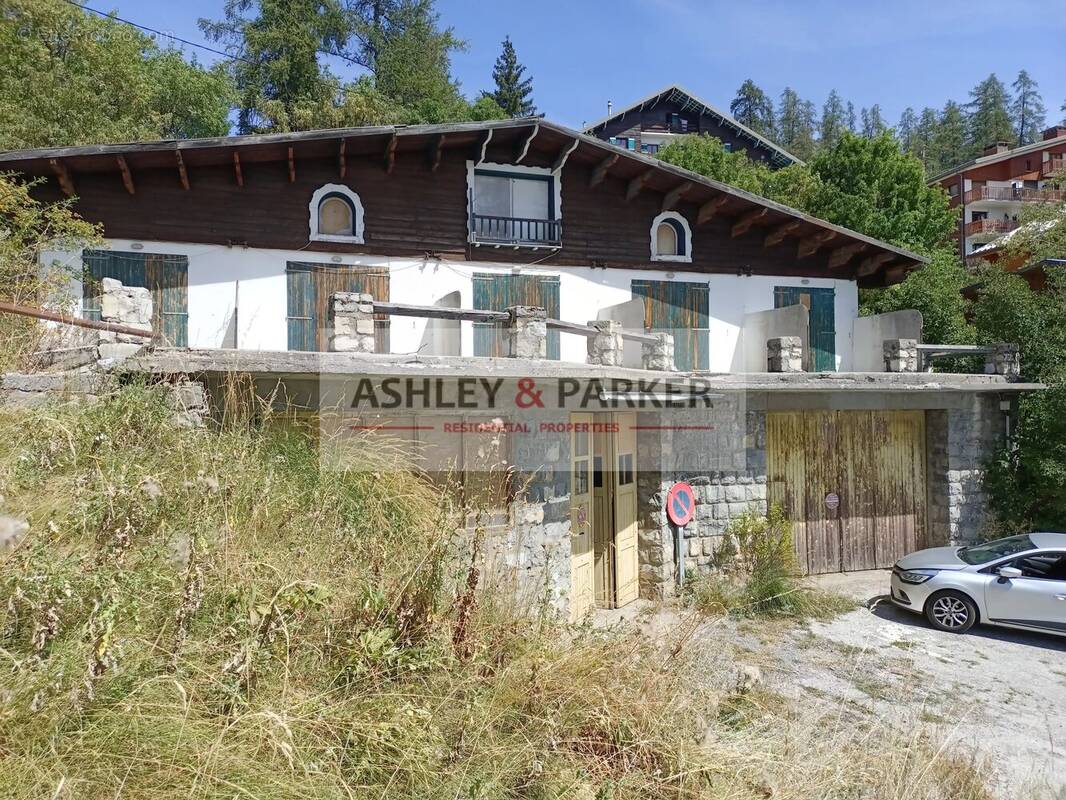 Appartement à PEONE