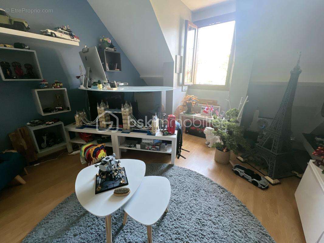 Maison à LONGJUMEAU