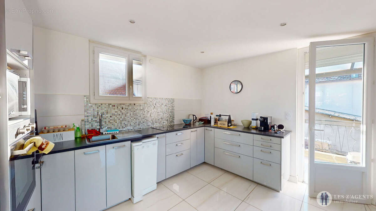 Maison à SAINT-MARTIN-D&#039;HERES