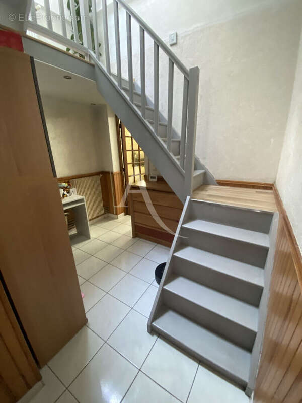 Maison Drancy 4 pièce(s) 80.73 m2 (105m2 au sol) en copropriété avec 100m2 terrain environ - photo 10