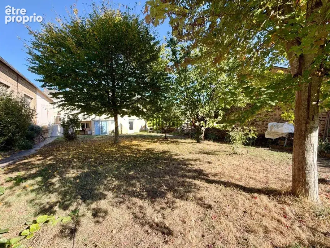 MONTSÛRS – Maison de 133 m² avec logement indépendant, jardin clos et DPE C - photo 8