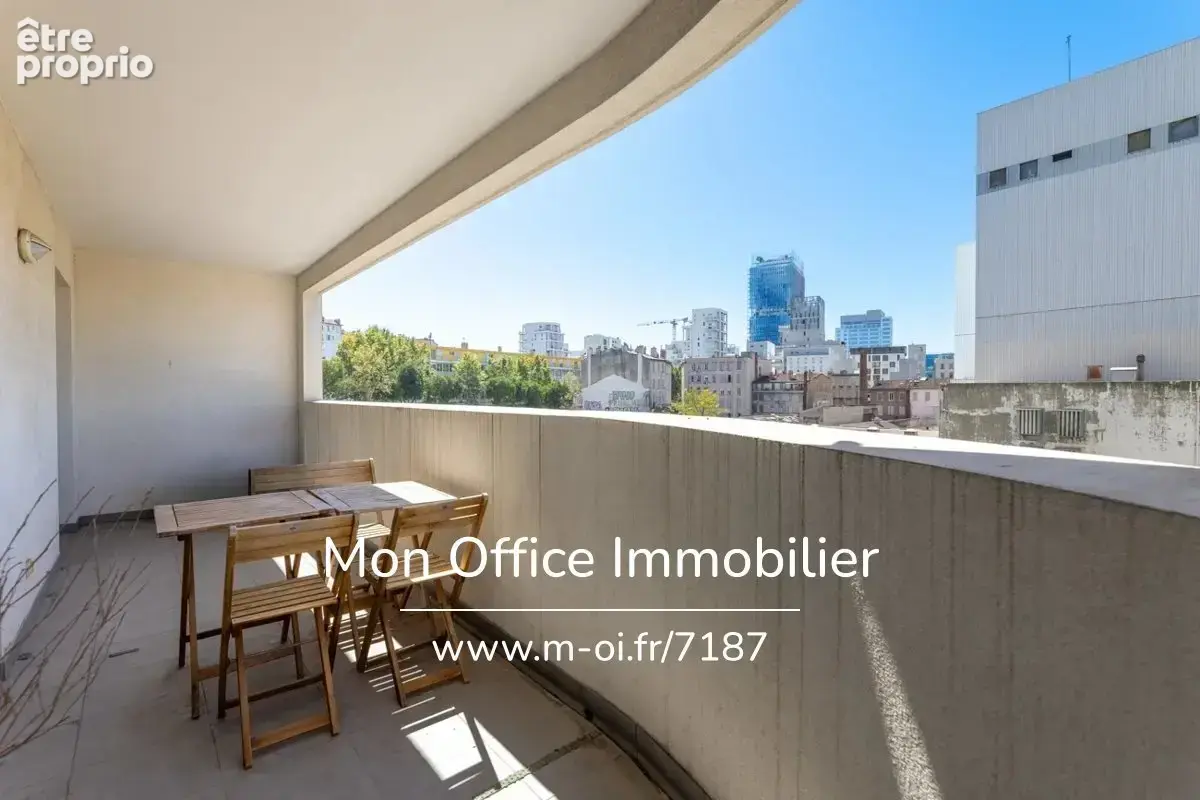 Référence : 7187-RVF - EXCLUSIVITE - Appartement T3 - Terrasse et Parking - photo 9