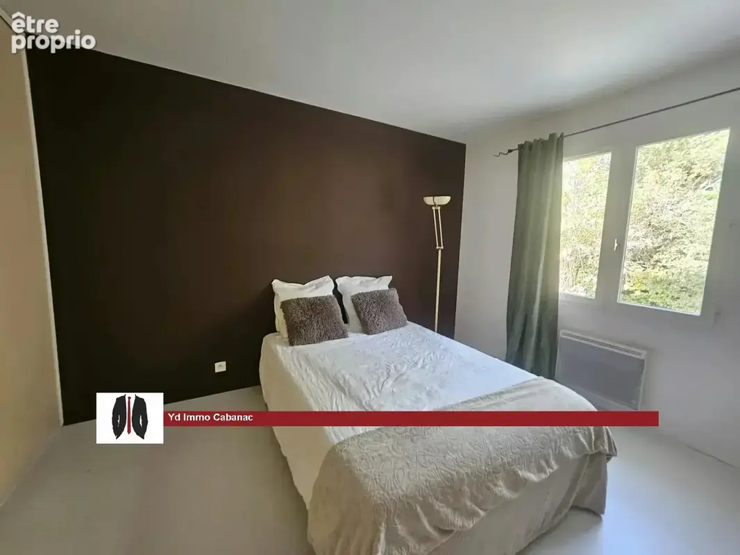 Salles – Belle maison de plain-pied avec piscine, grands volumes et terrain de plus de 2 400 m² Un cadre privilégié, de beaux vo - photo 8