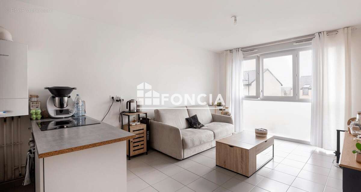 Appartement à SAINT-GERMAIN-LES-ARPAJON