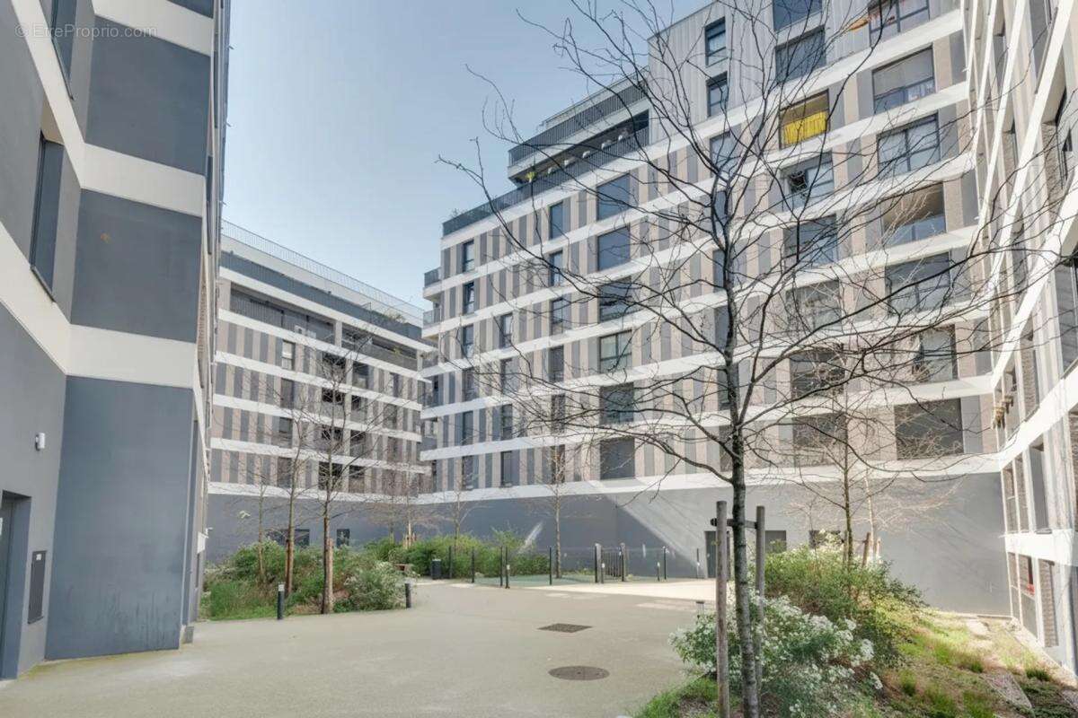 Appartement à ROMAINVILLE
