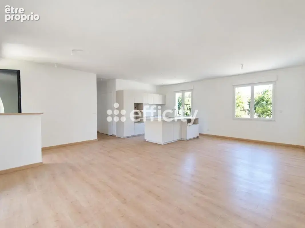 Maison 5 pièces 127 m² à vendre à Breuil-Magne (17870) - photo 3