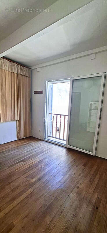 chambre 1 - Maison à VOLONNE