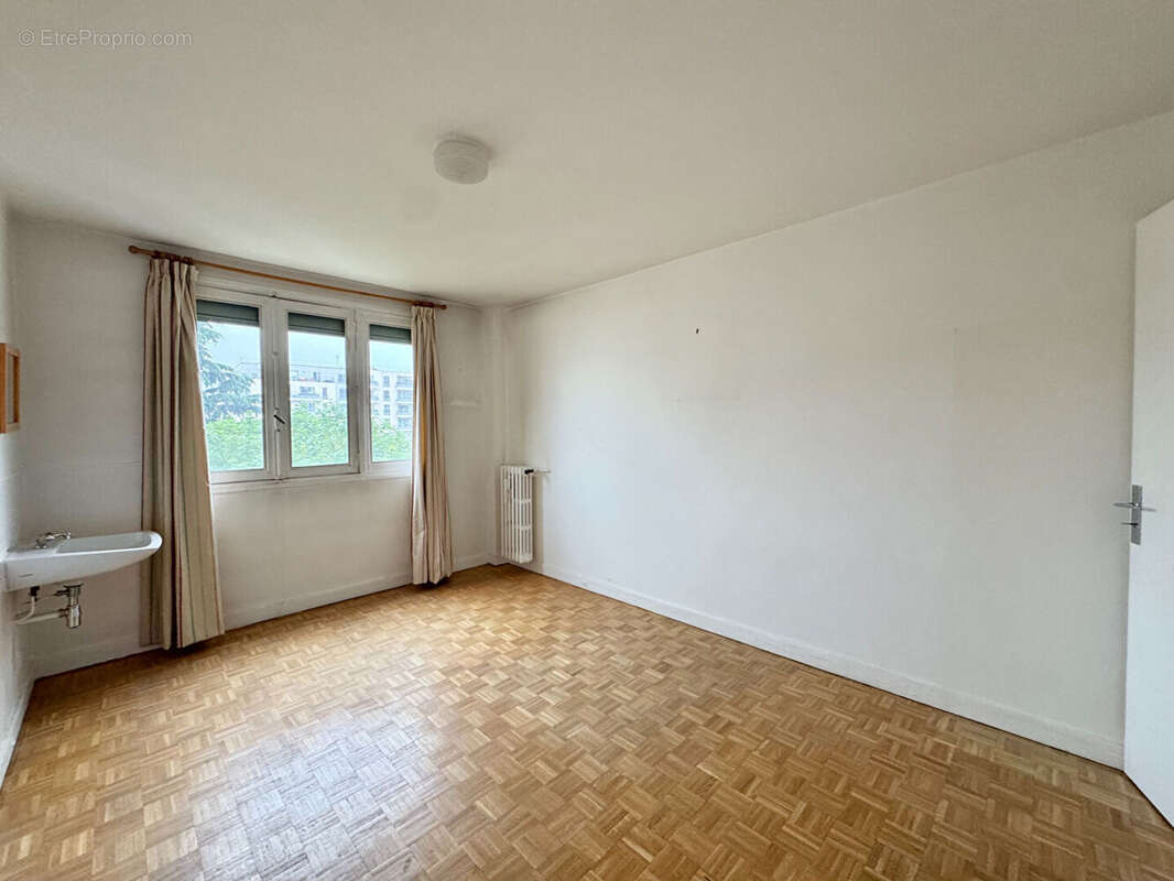 Appartement à CLICHY
