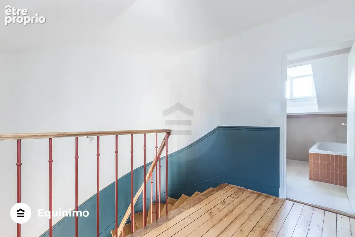 Maison individuelle de 258m2, avec terrasses et jardin, située rue Trouillet Derel - photo 20